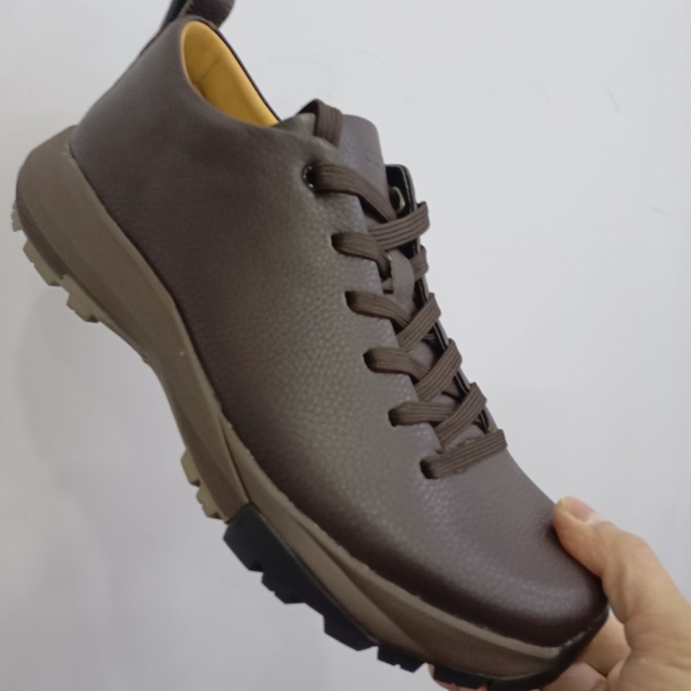 Chaussures en cuir de vache po - Men Shoes Louboutin avis et prix
