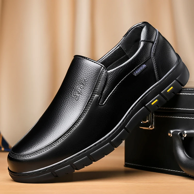 Mocassins en cuir respirant po - Men Shoes Louboutin avis et prix